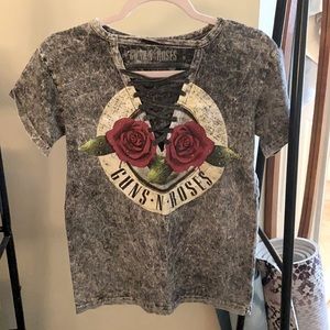 Guns n roses top